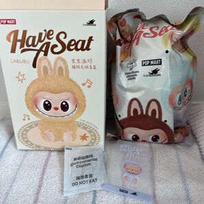 Labubu Have a Seat zizi ラブブ pop mart