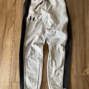 アンダーアーマー スウェットパンツ グレー YMD 140 スポーツ 男の子 バスケ 野球 長ズボン