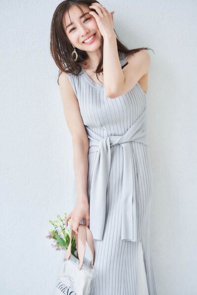田中みな実氏着用モデル マーキュリーデュオ ウエストサッシュプリーツドッキングリブニットワンピース