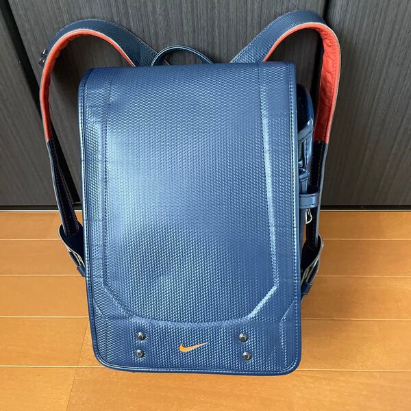 中古NIKE ランドセル