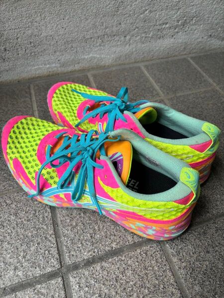asics アシックス スニーカー 陸上競技 24.5cm