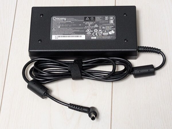 Chicony 120W ACアダプター 19.5V 6.15A A12-120P1A