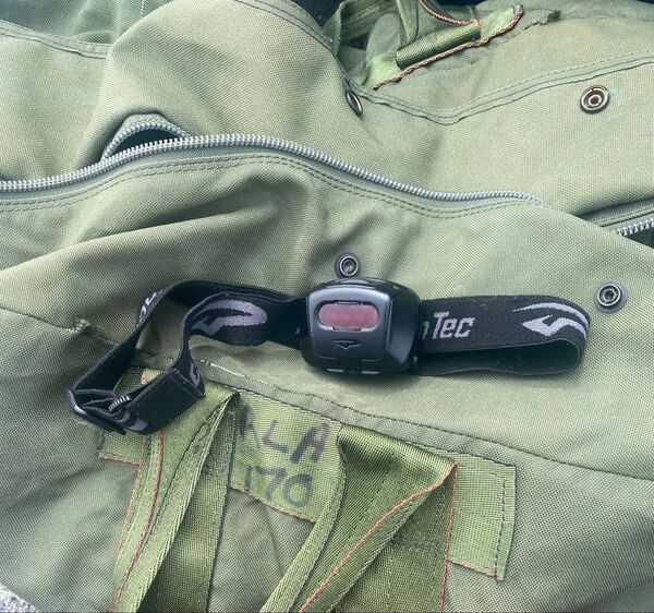 米軍実物 米軍放出品 ヘッドライト Princeton Tec 未開封 Princeton Tec QUAD ヘッドランプ led