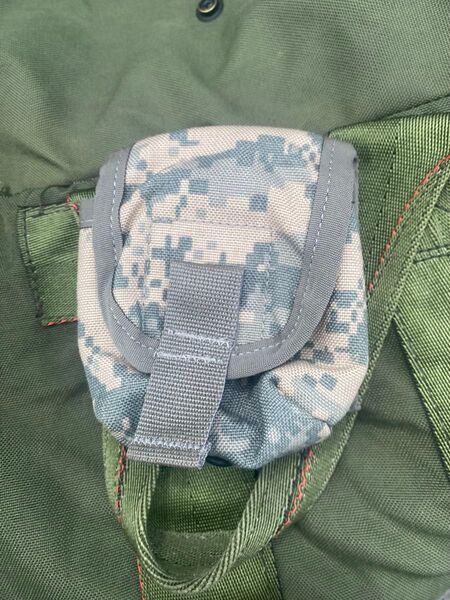 米軍放出品 米軍実物 DBT battlelab ACU UCP M67 グレネードポーチ ARMY 実物