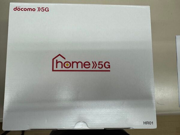 NTTドコモのホームルーター「HR01 home 5G」