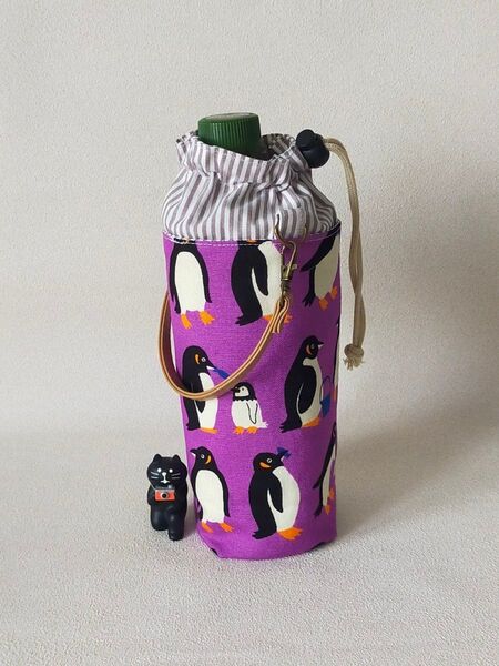 ハンドメイド☆ ペンギン柄☆ ペットボトルカバー ☆水筒カバー ☆保冷保温