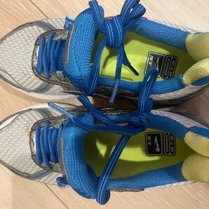 シューズ 22センチ