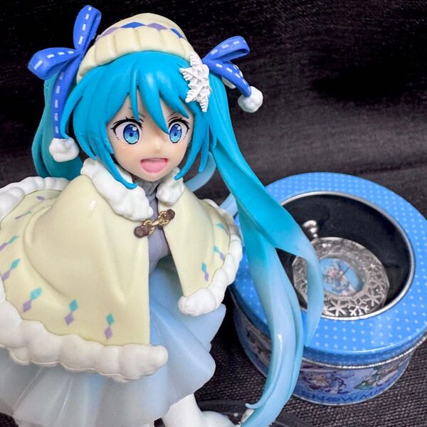 初音ミク プレミアム 懐中時計 フィギュア オリジナル冬服ver. プライズ 雪ミク