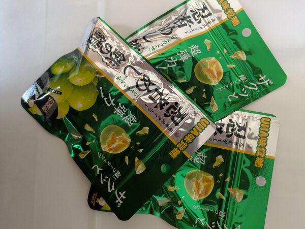 忍者めし 鉄の鎧 マスカット味 3袋