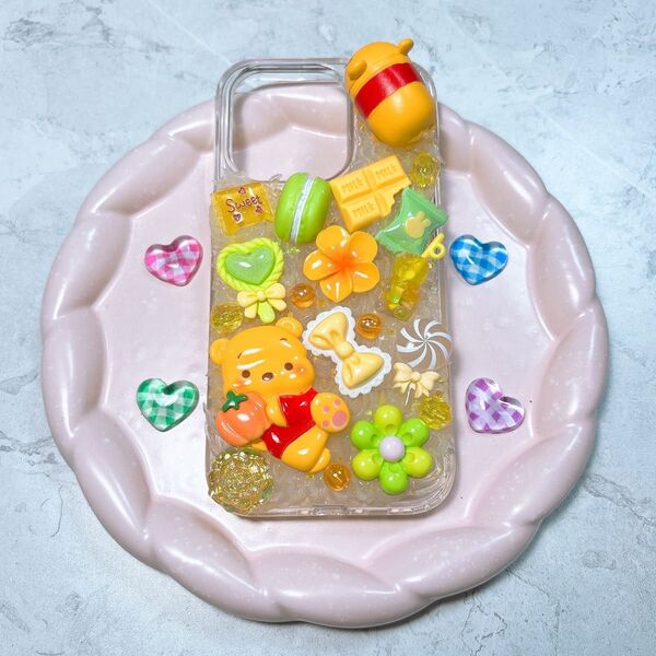 デコ電 ぷーさんiPhone14.15proケース