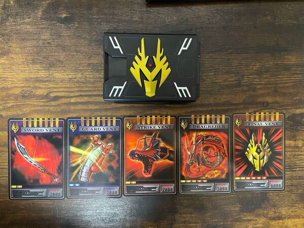 仮面ライダー龍騎 cs カードデッキ おまけ付き