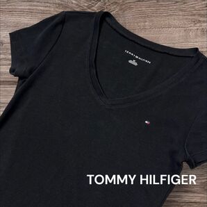 【TOMMY HILFIGER 】ブラック Vネック Tシャツ sizeM