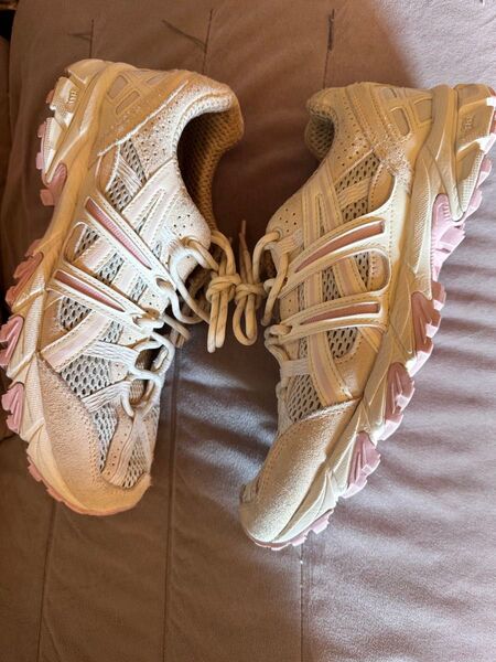 ASICS GEL-SONOMA 15-50 25.5cmSMOKE GREY CREAM