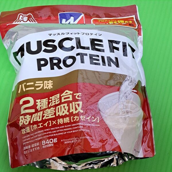 ウイダー マッスルフィットプロテイン バニラ味 840g