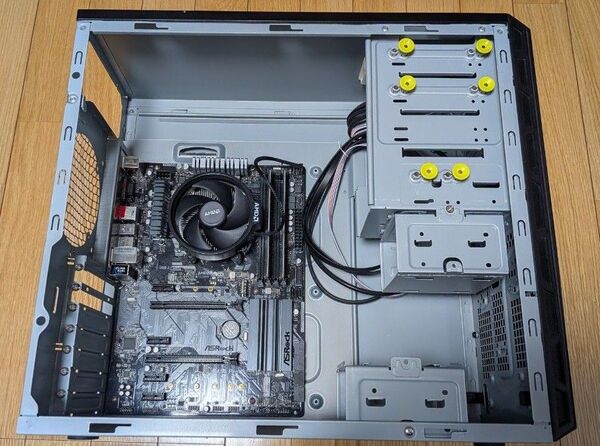 !ジャンク扱い!デスクトップPC 電源、SSD、GPU抜き取り済み