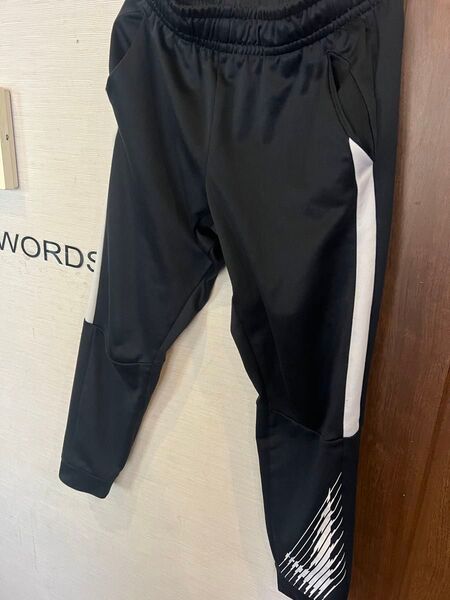 キッズ★NIKEナイキ DRI-FIT ジョガーパンツ M(150)