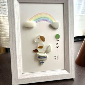 シーグラスアート 犬の絵画作品 虹と犬とトイレ