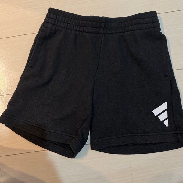 【adidas】スウェット スエット ハーフパンツ 140
