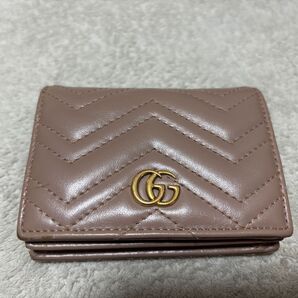 GUCCI GGマーモント 財布