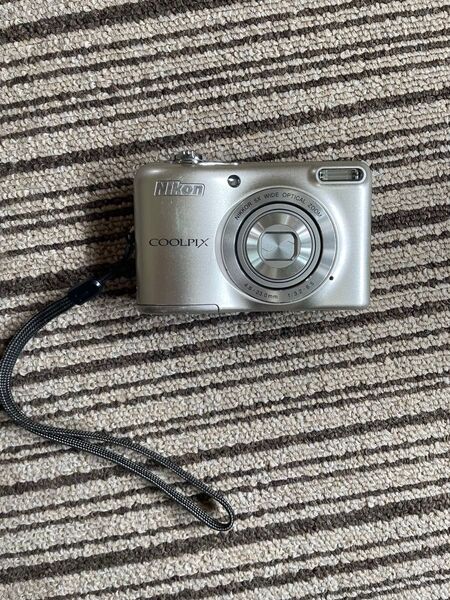 Nikon COOLPIX L32 シルバー