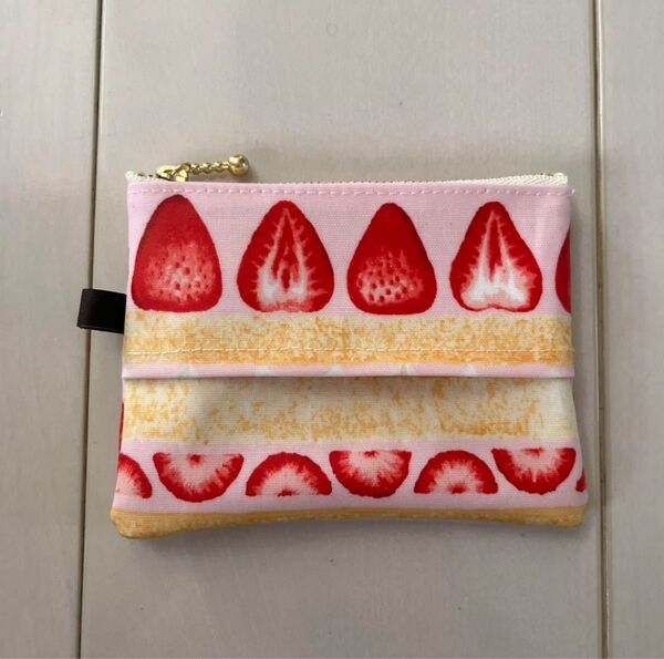 ポケットティッシュポーチ ラミネート ケーキ いちご ピンク ハンドメイド