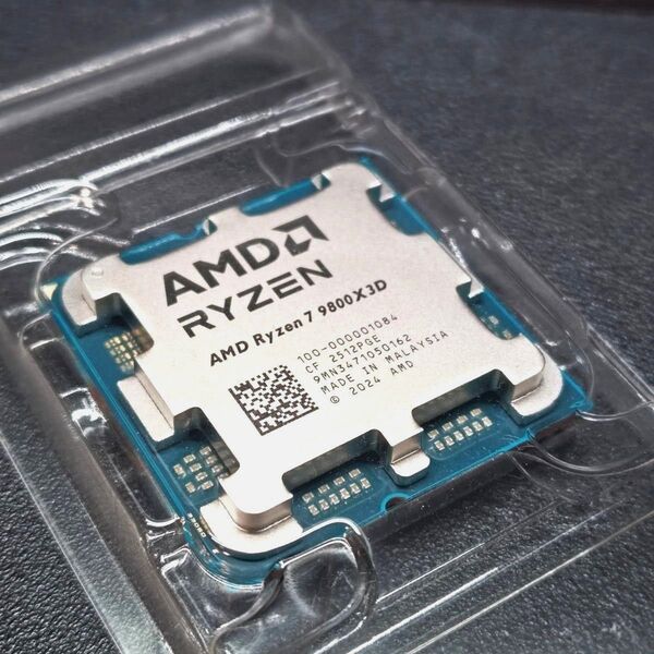 【新品未使用】AMD RYZEN 7 9800X3D バルク品 PCパーツ ライゼン CPU 0162
