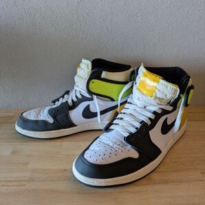 NIKE AIR JORDAN 1 HIGH OG "Volt Gold"