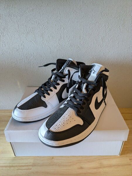 NIKE WMNS AIR JORDAN 1 MID SE "Homage" 28cm