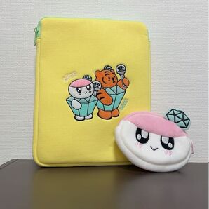 SEVENTEEN MUZIK TIGER ボンボンイ タブレットポーチ コラボ