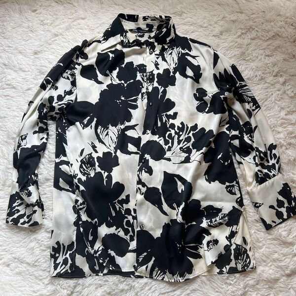 ZARA 花柄シャツ ブラウス モノトーン