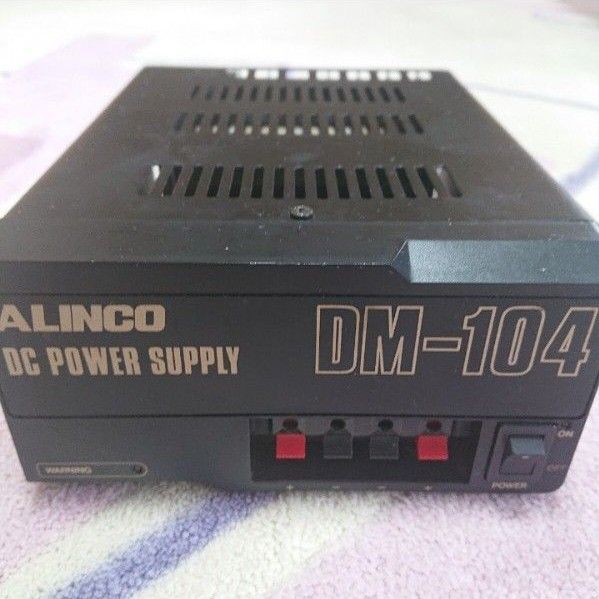 完動品 アルインコ DM-104 安定化電源 コンバーター 変圧器 ALINCO