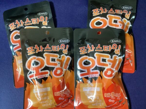 おしゃれ宝石アクリルストーン【4個】光商 韓国おでん 2本入