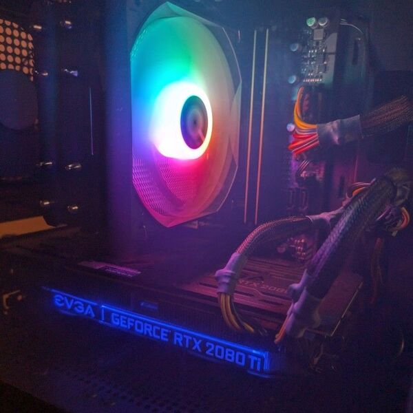 ゲーミングPC Ryzen7 7700 RTX 2080Ti SSD 1TB メモリー 32GB ピラーレスケース Win11