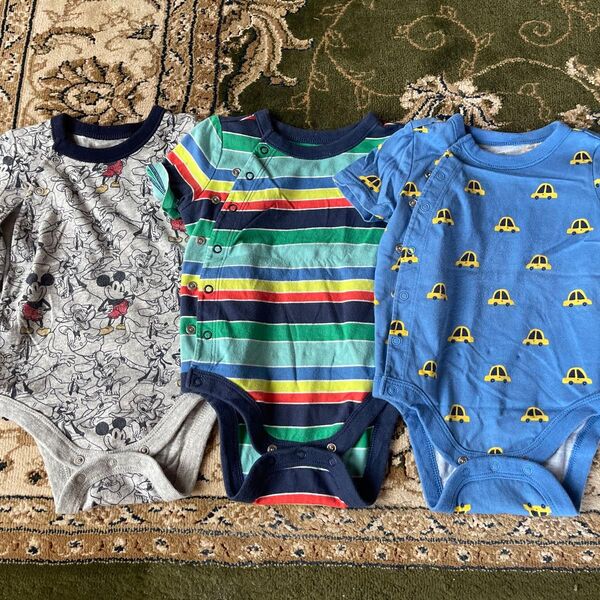 ベイビーギャップ ロンパース3種セット 男の子