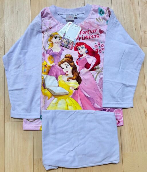 新品 バースデイ ディズニープリンセス 薄手長袖パジャマ 110