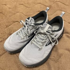 【最終値下げ】Brooks level6 27.0㎝