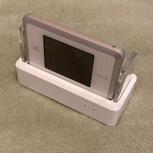 UQ WiMAX WiMAX2+/WX03クレードル