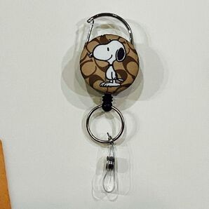 スヌーピー SNOOPY ブラウンカラー ③ くるみボタン リールキーホルダー