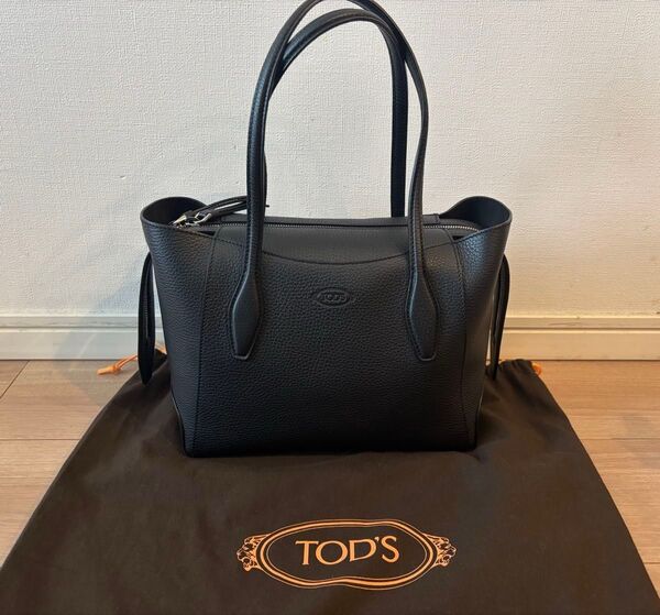 トッズ 美品 バッグ