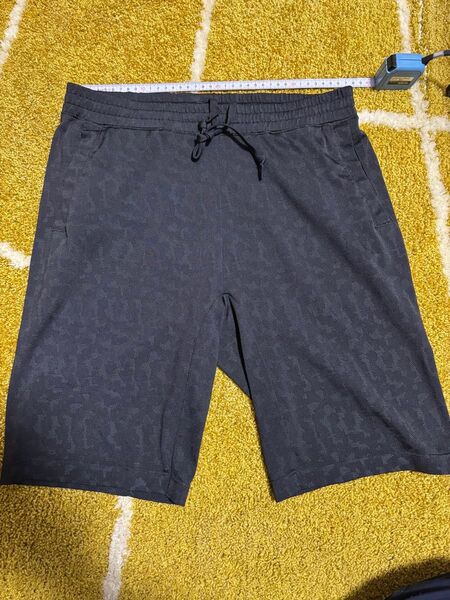 UNIQLO ユニクロ Mサイズ ハーフパンツ ショートパンツ 半ズボン