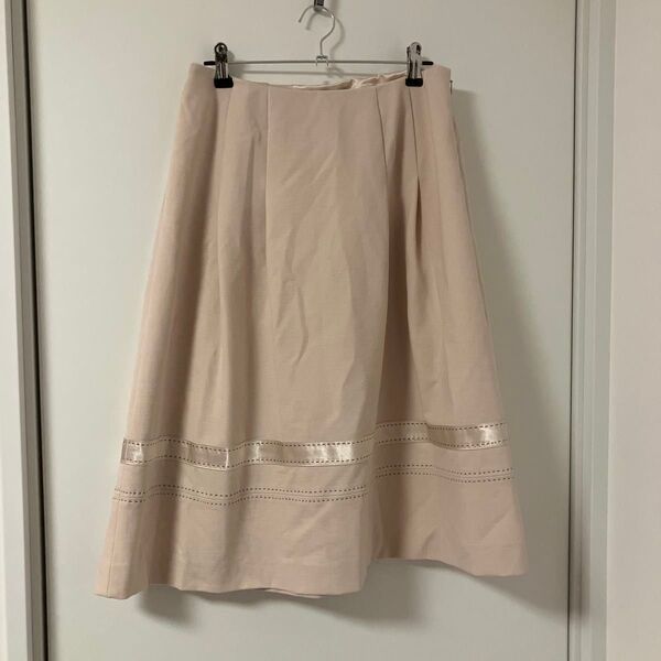 TO BE CHIC トゥービーシック リボン付 膝丈スカート サイズ40 春色 薄ピンク