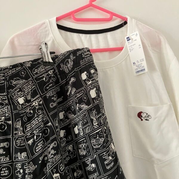 新品 GU ジーユー スヌーピー ラウンジセット 半袖Tシャツ&総柄パンツ メンズ XL モノトーン 大きいサイズ