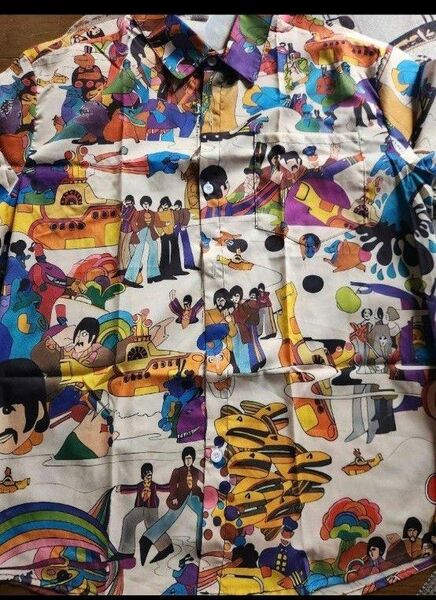 【新品】BEATLES ビートルズ シャツ M L 相当 アロハ イエローサブマリン 総柄 アメリカンS