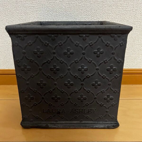 【LAURA ASHLEY】鉢 グレー 約22cm【ガーデニング】