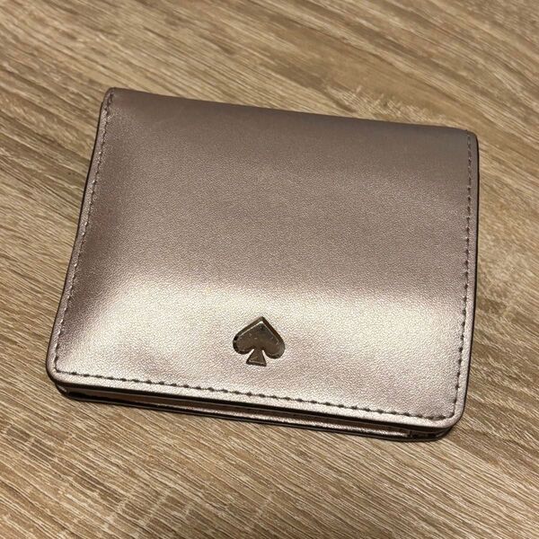 Kate Spade 二つ折り財布
