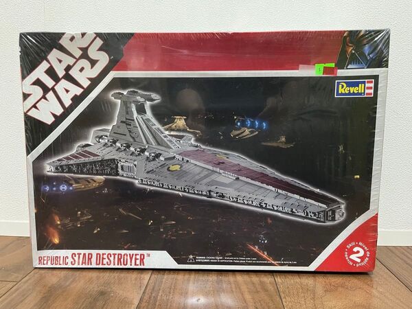 ドイツrevell 未開封プラモデル スターウォーズ ヴェネター級 リパブリックスターデストロイヤー