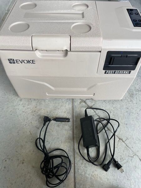 evoke ポータブル冷蔵庫 30L タンカラー バッテリーセット 訳あり キャンプ アウトドア 車中泊