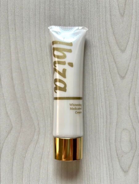 イビサクリーム 35g Whitening Medicated Cream 新品 医薬部外品