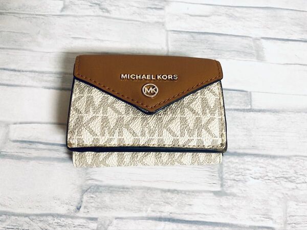 MICHAEL KORS 三つ折り財布 バニラ