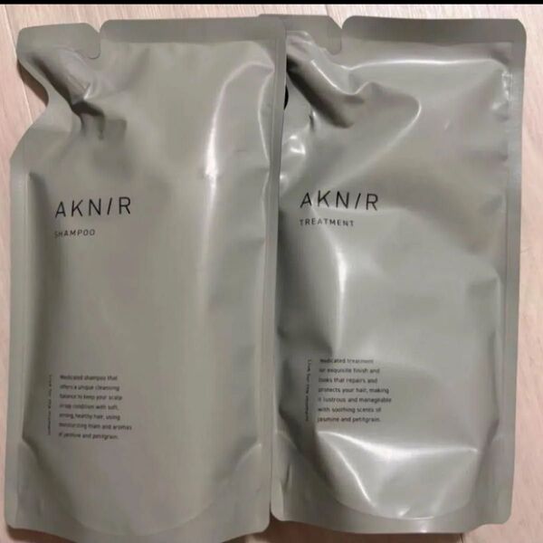 アクニー 薬用ヘアーシャンプー 詰め替え AKNIR
